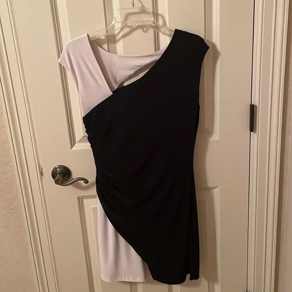Ralph Lauren Women's Black and White Dress Size 12 EUC - Picture 7 of 11